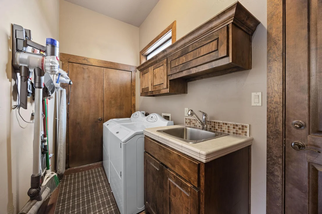 Photo of 303 Yaupon DR