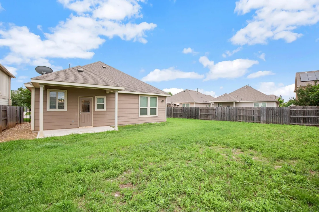 Photo of 380 Bonnet BLVD