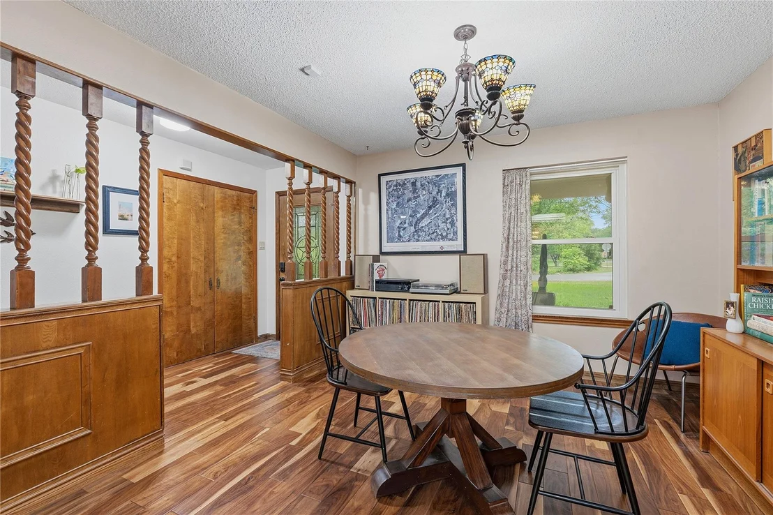 Photo of 203 Leisurewoods DR