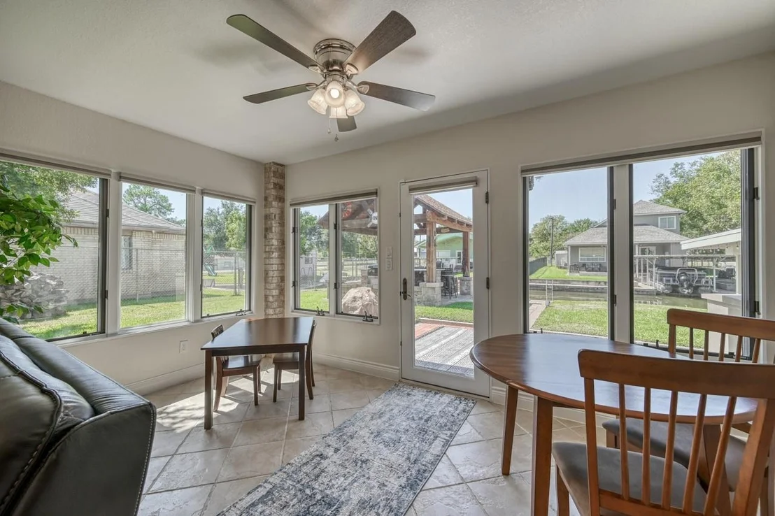 Photo of 507 N Beach DR