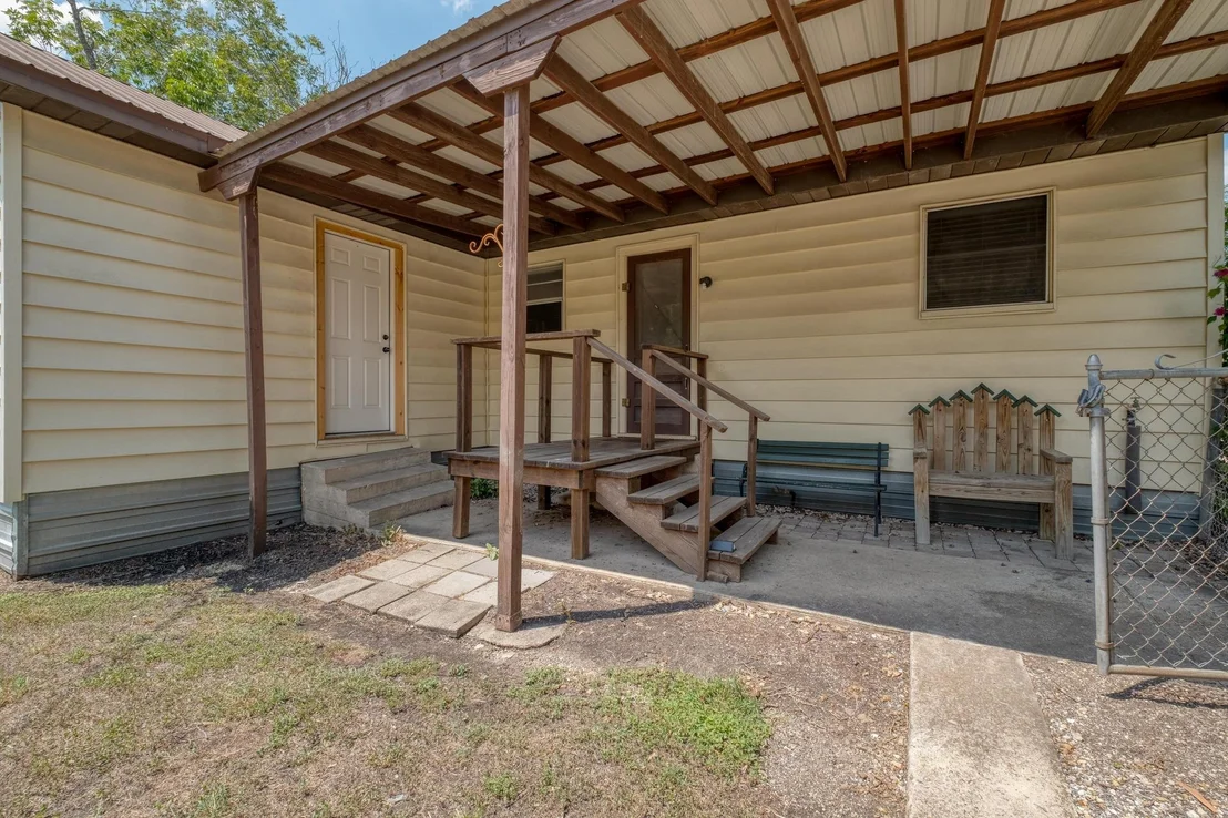 Photo of 602 Sloan ST