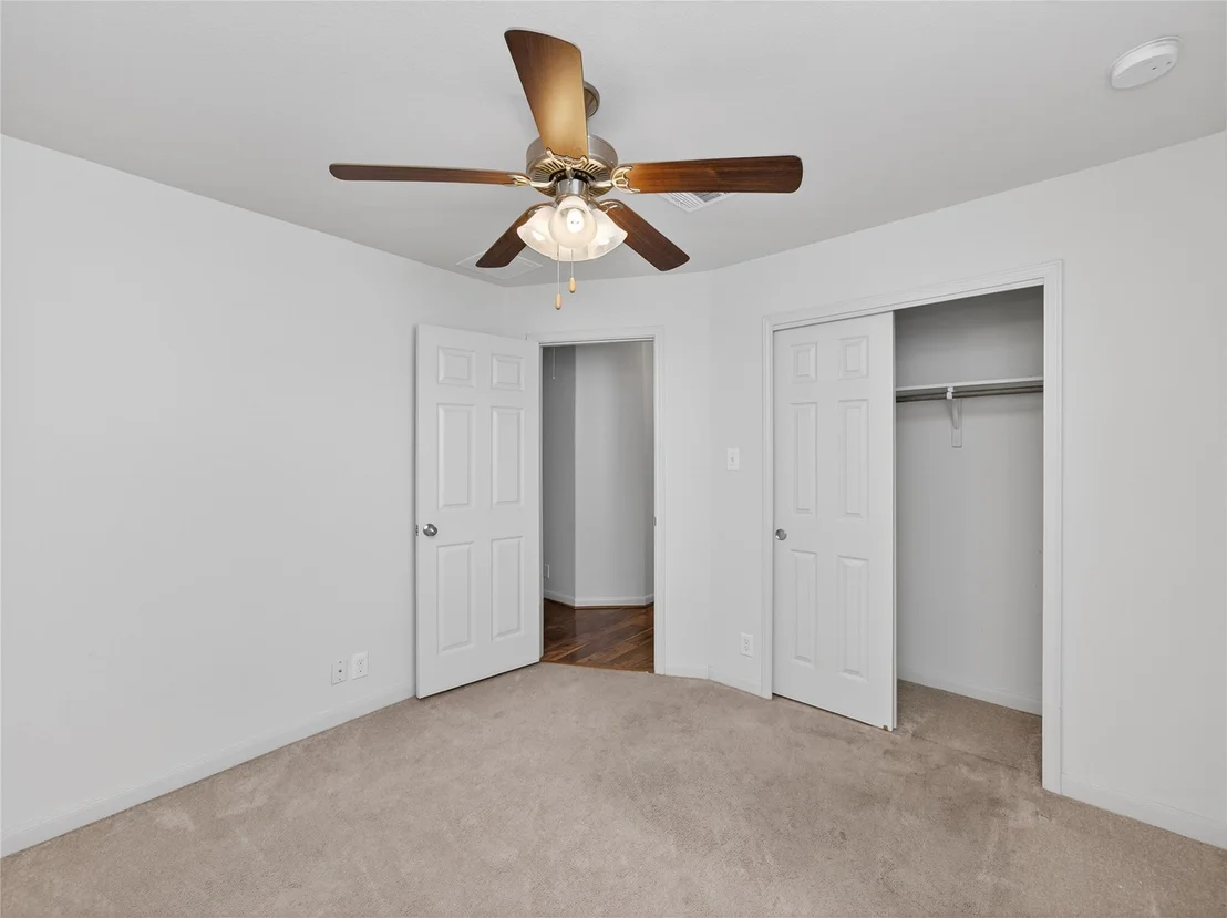Photo of 410 Broad Peak RD