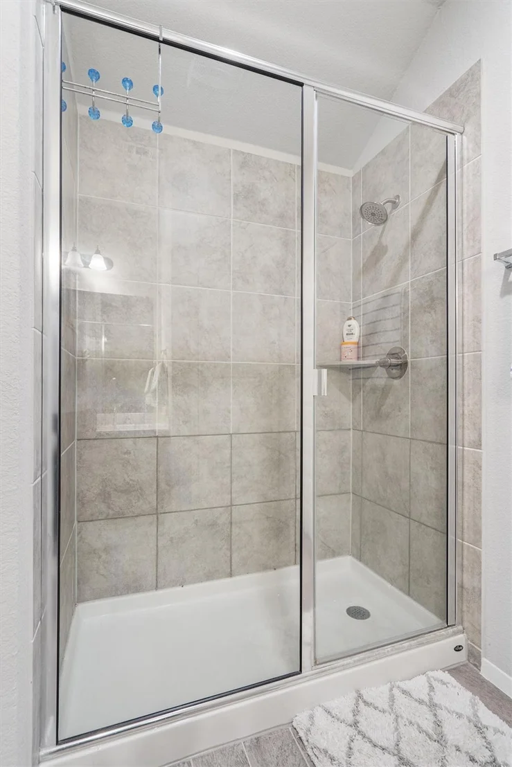 Photo of 508 Star Garnet CT