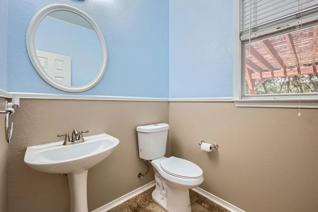 Photo of 2708 Winding Brook DR