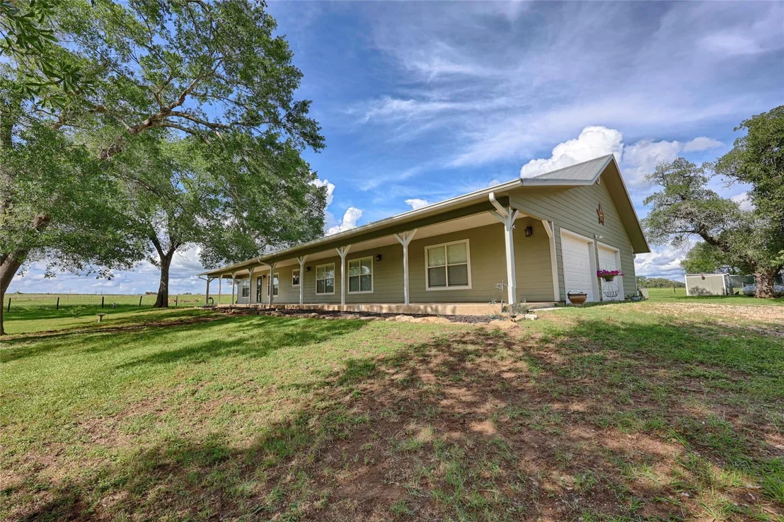 Photo of 3545 E I 10 Frontage RD