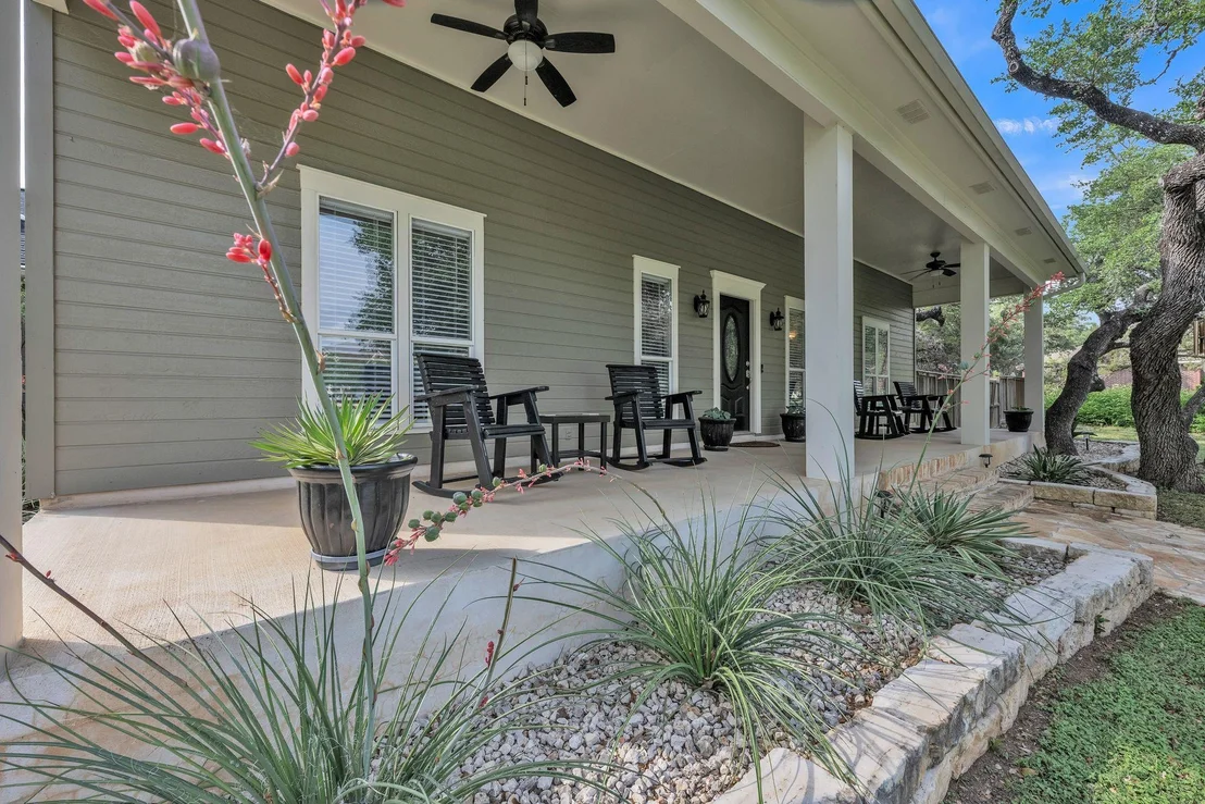 Photo of 201 W View DR