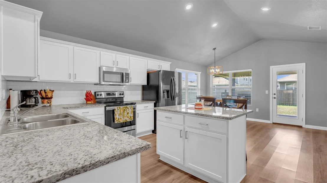 Photo of 440 Dove TRL