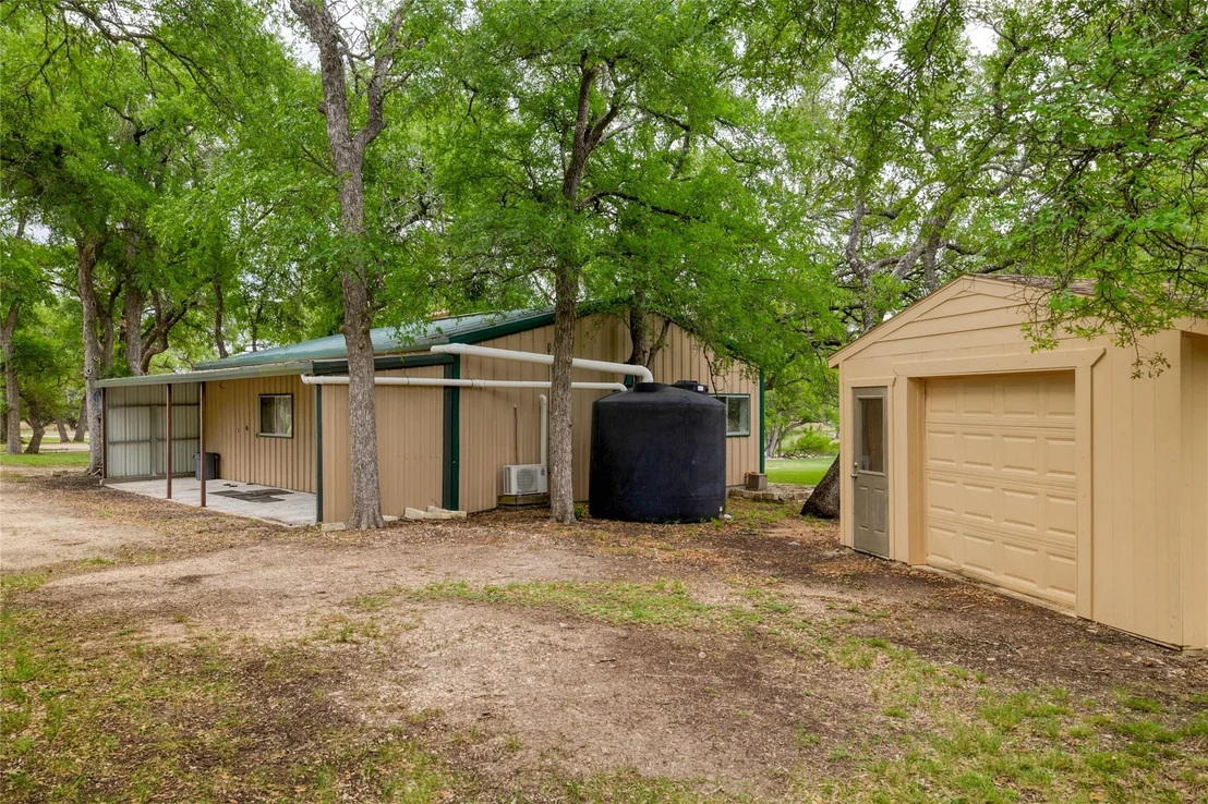 Photo of 16 Tall Oaks TRL