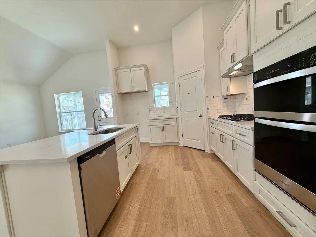 Photo of 5841 Marsh LN