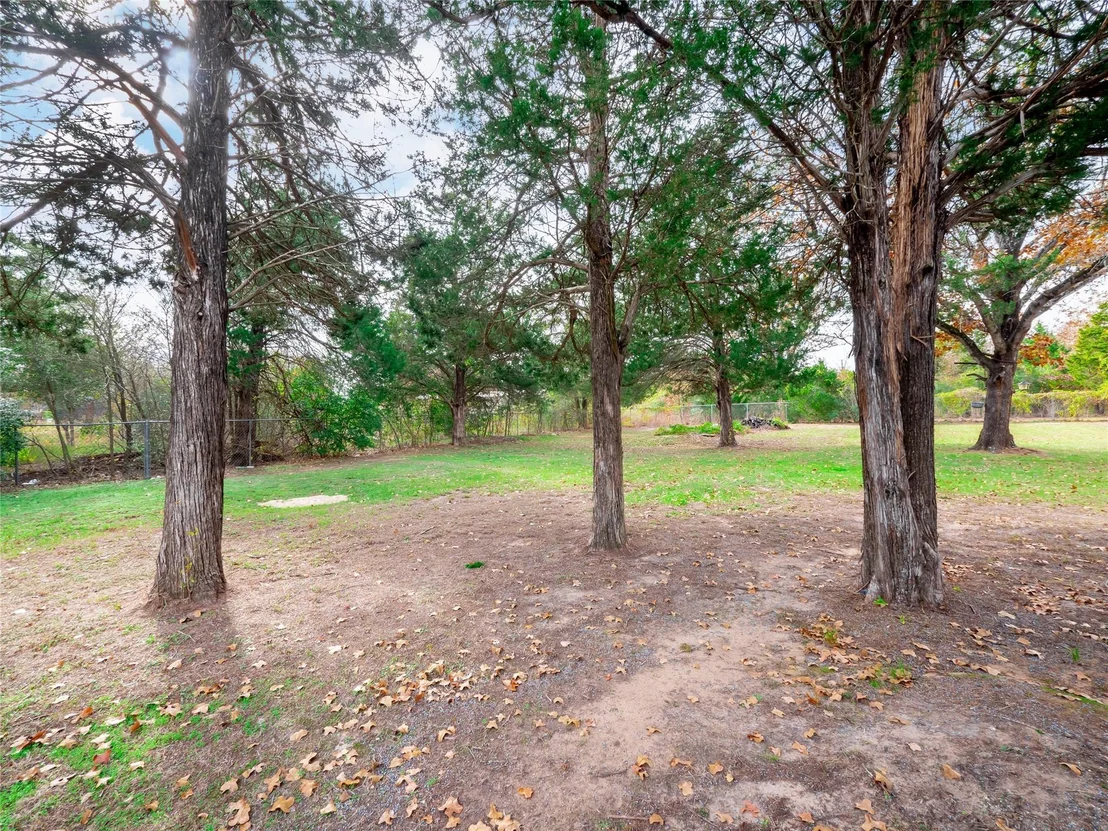 Photo of 137 Blanket Flower DR