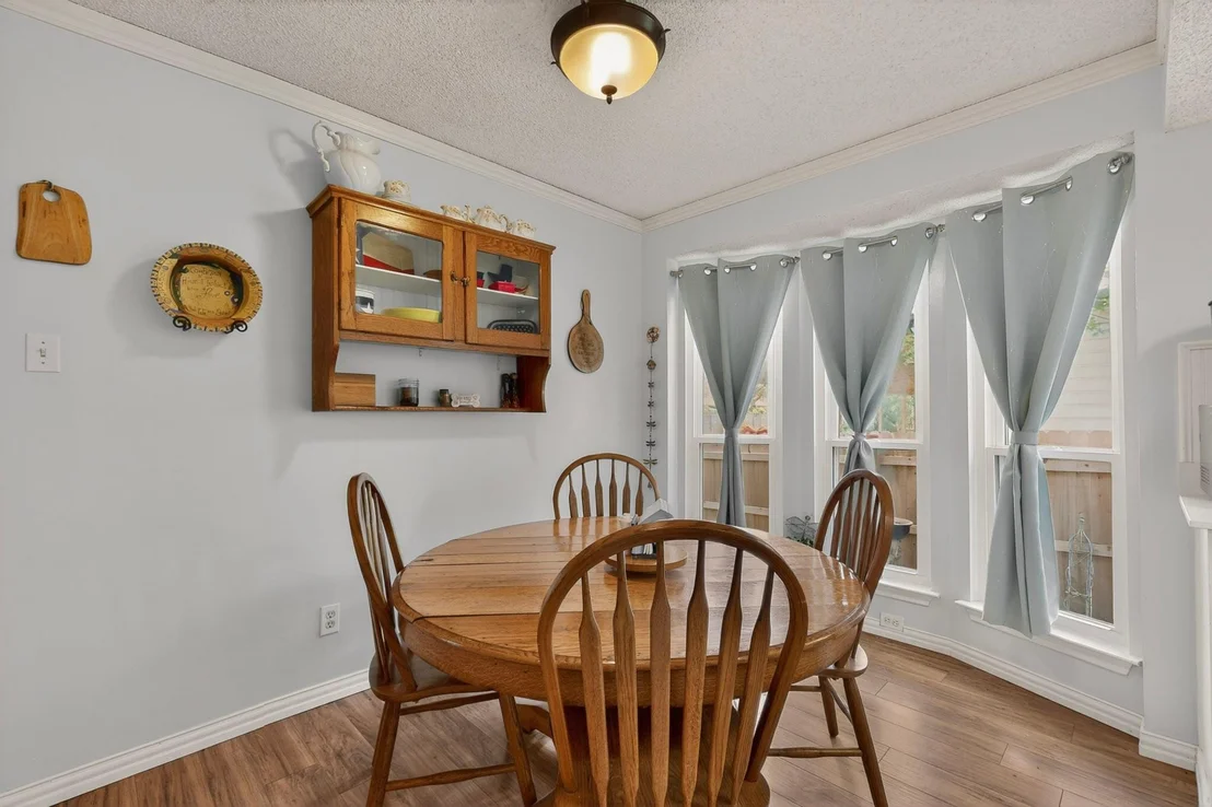 Photo of 507 Thousand Oaks BLVD
