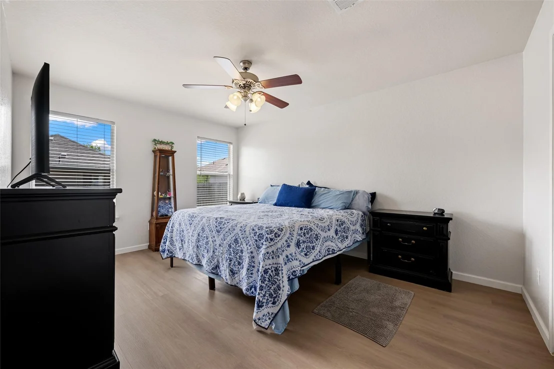 Photo of 144 Calcite LN