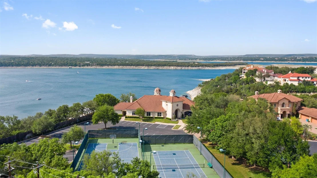 Photo of 201 Costa Bella DR
