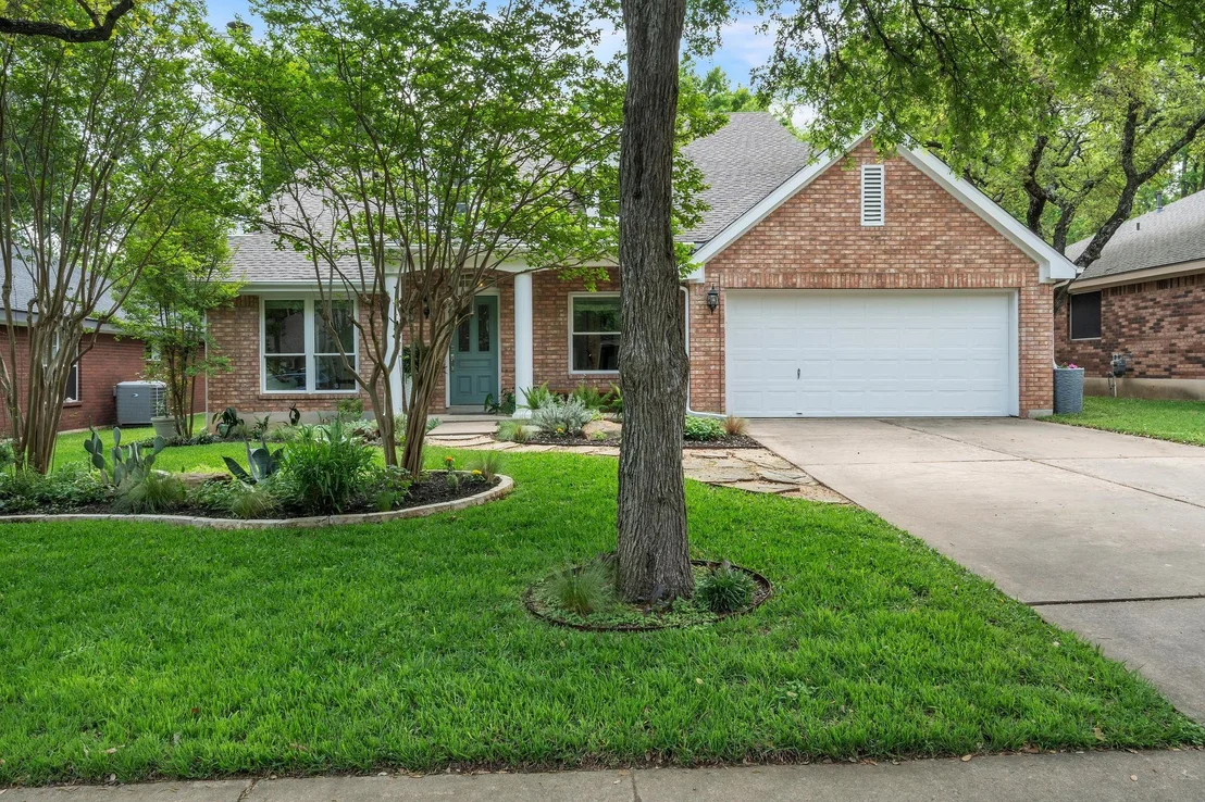 Photo of 3005 Blacksmith LN