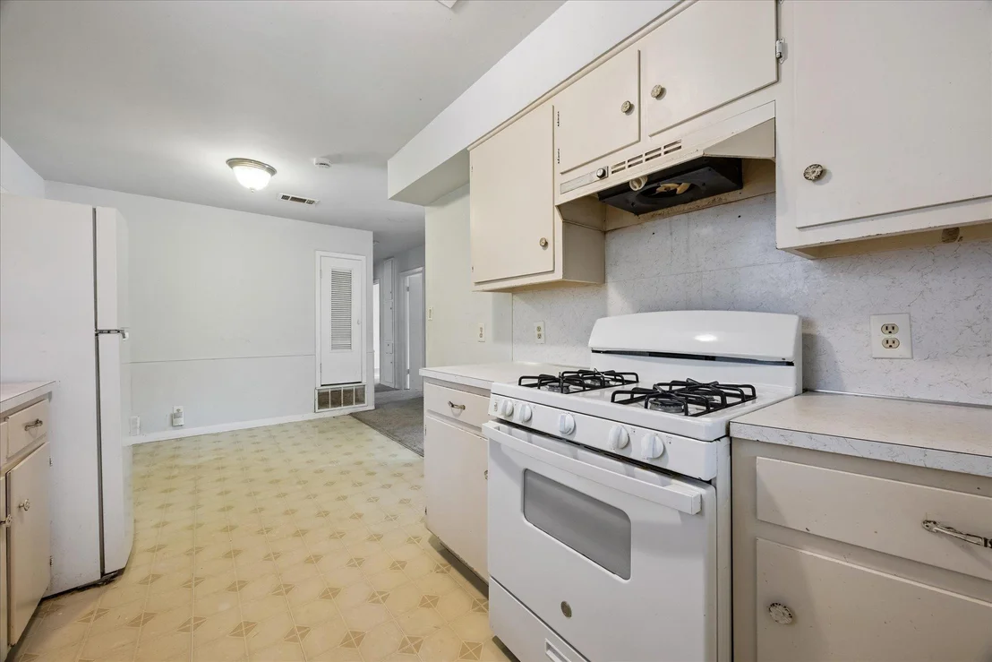 Photo of 402 Bramble DR