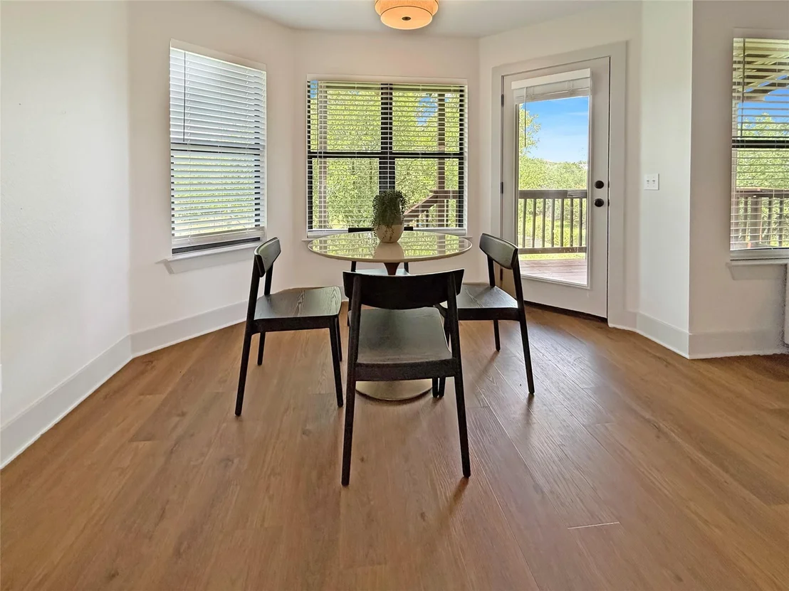 Photo of 10102 Twin Lake LOOP