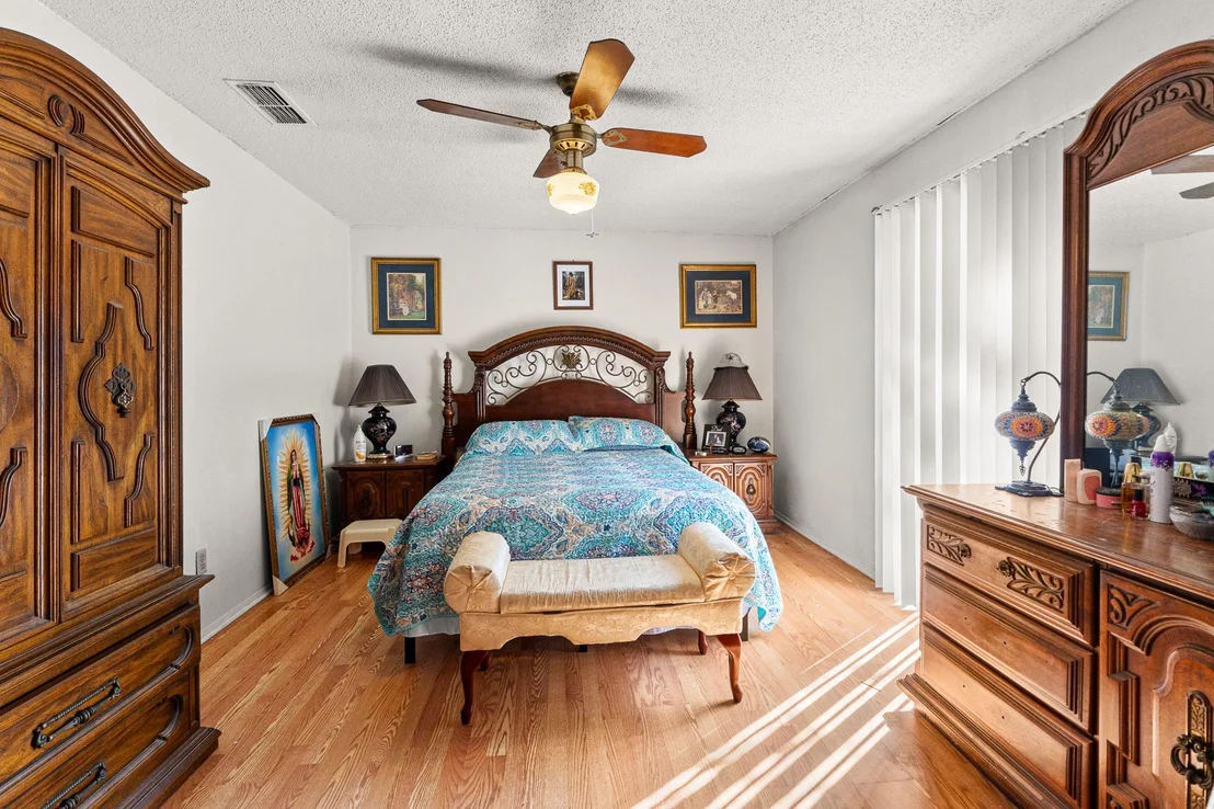 Photo of 2801 SMITH Ave