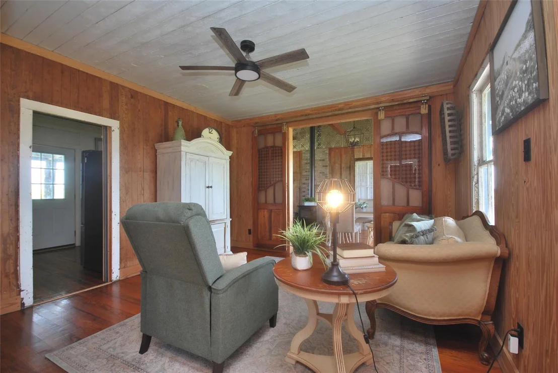 Photo of 4228 County Road 256