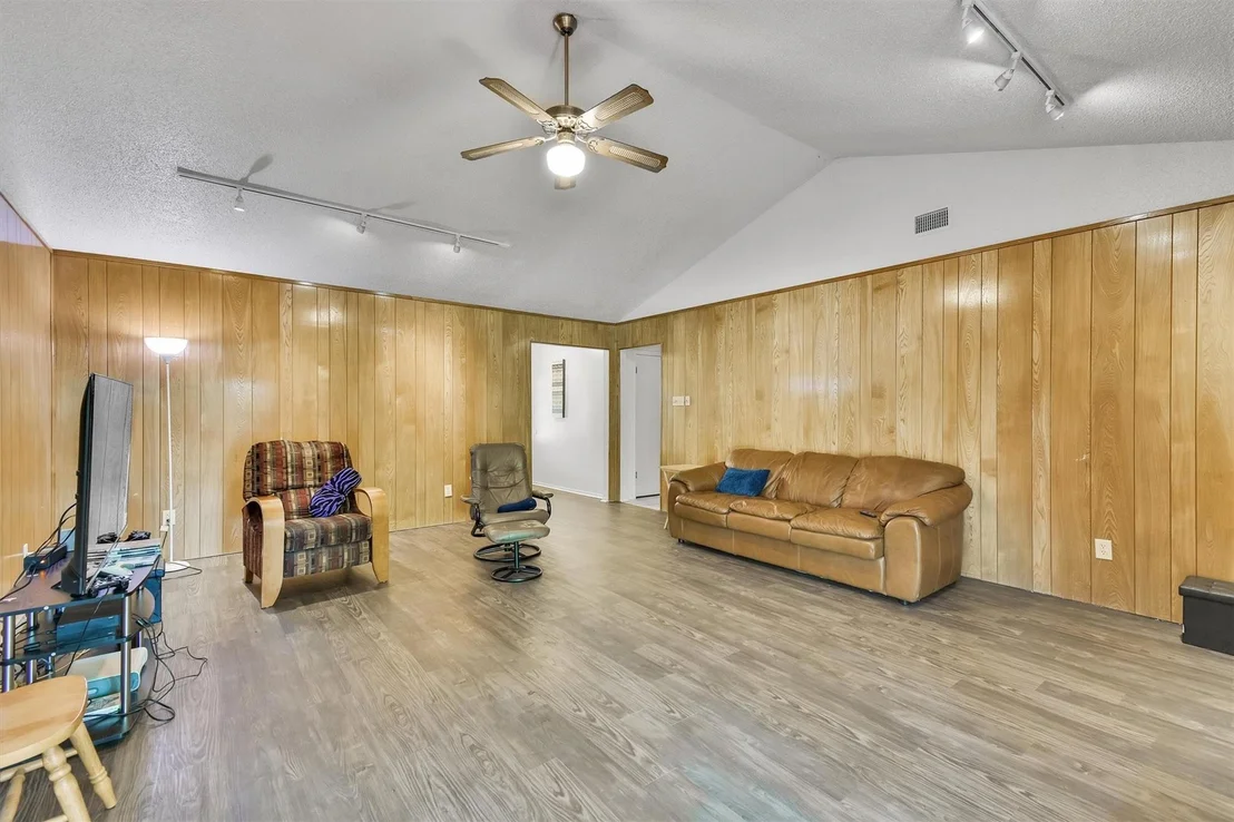 Photo of 1008 Hermitage DR