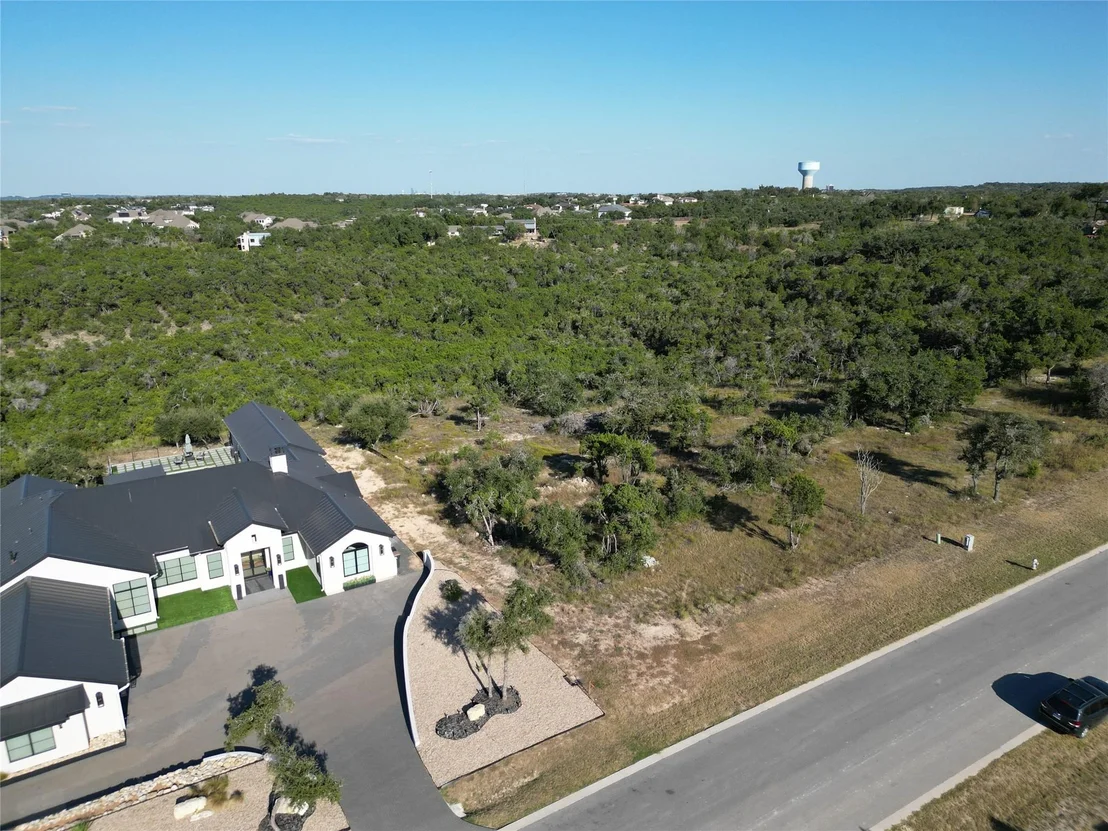 Photo of 8105 Kuhn DR