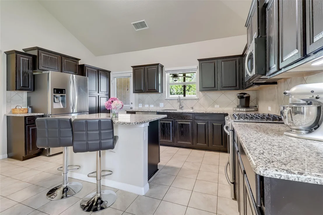 Photo of 1425 Hamiltons WAY