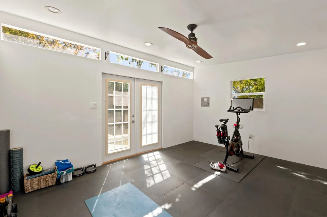 Photo of 6504 Sunnysky WAY