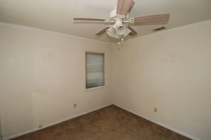 Photo of 2203 Crescent DR