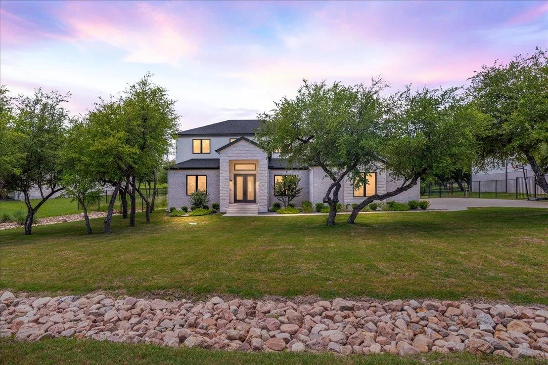Photo of 9600 Stratus DR