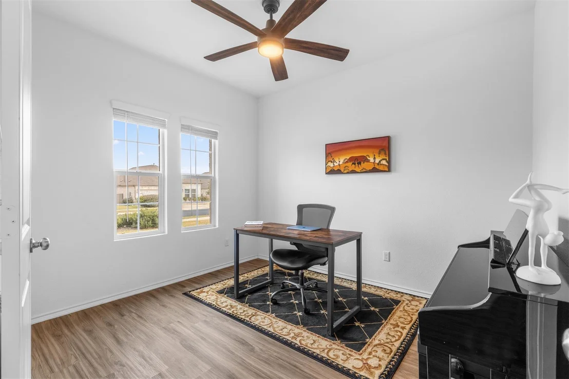 Photo of 432 Wolf Springs RD