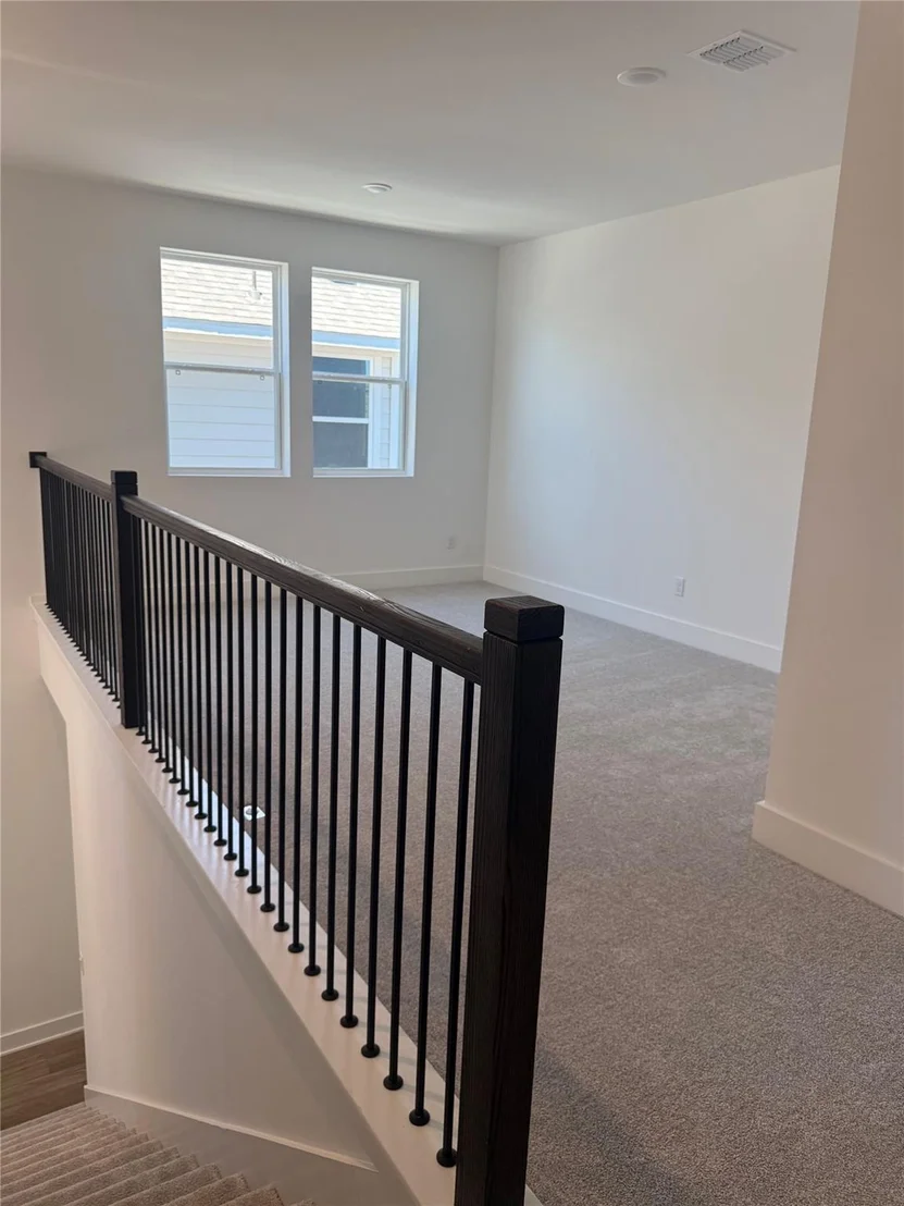 Photo of 537 Bauer LOOP