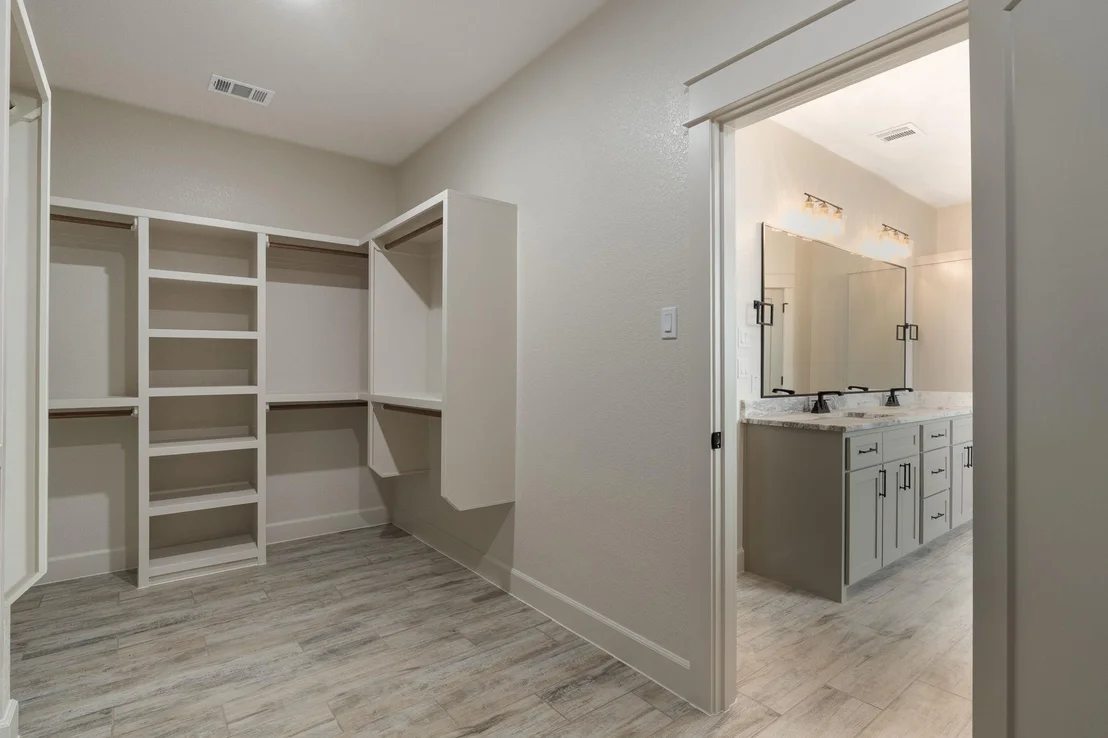 Photo of 11139 Golden Eagle Ave