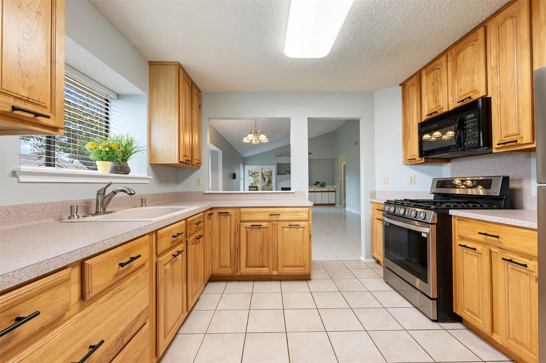 Photo of 1426 Elm Brook DR