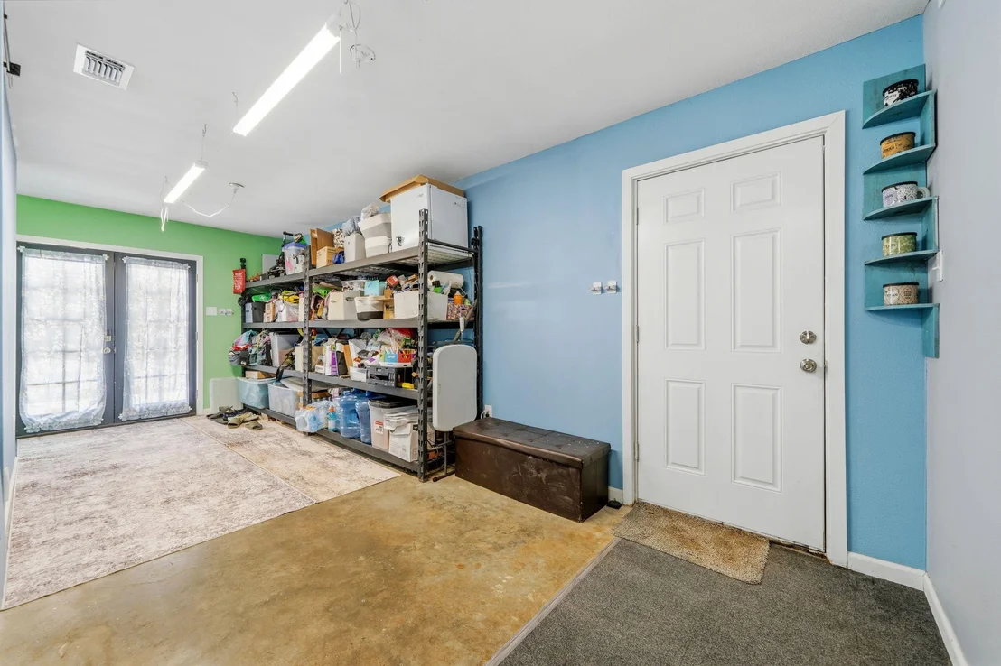 Photo of 914 6th ST