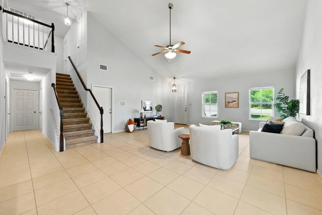 Photo of 2215 Stonehaven