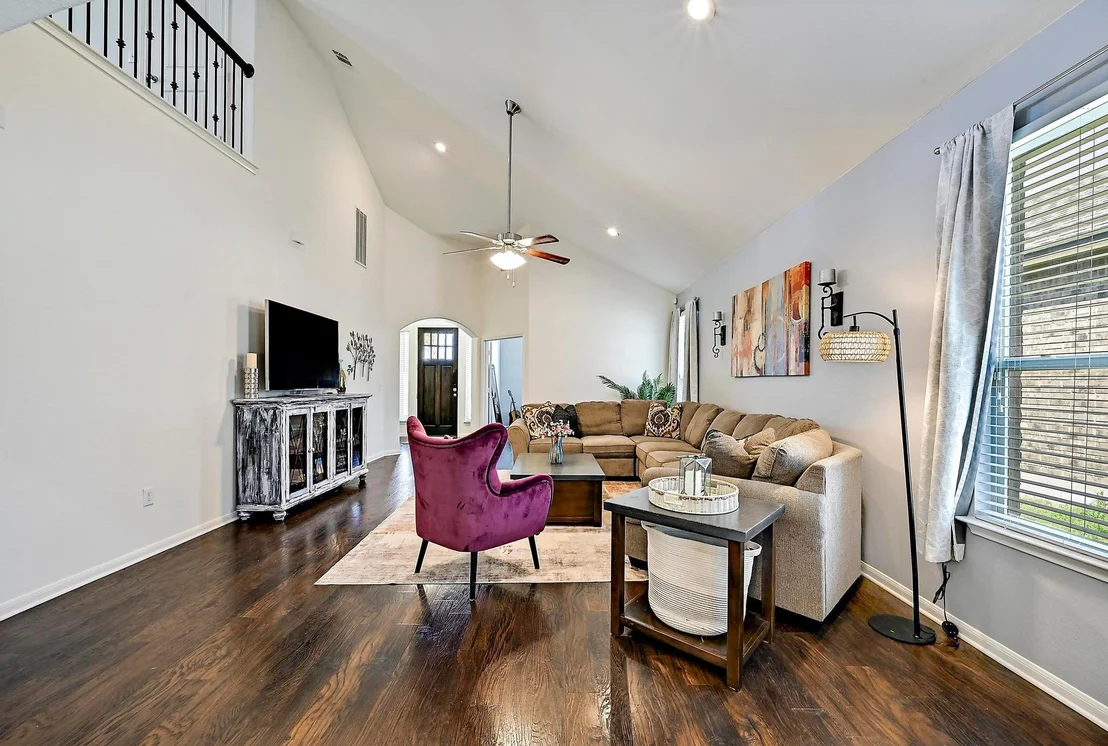Photo of 2605 Etta May LN
