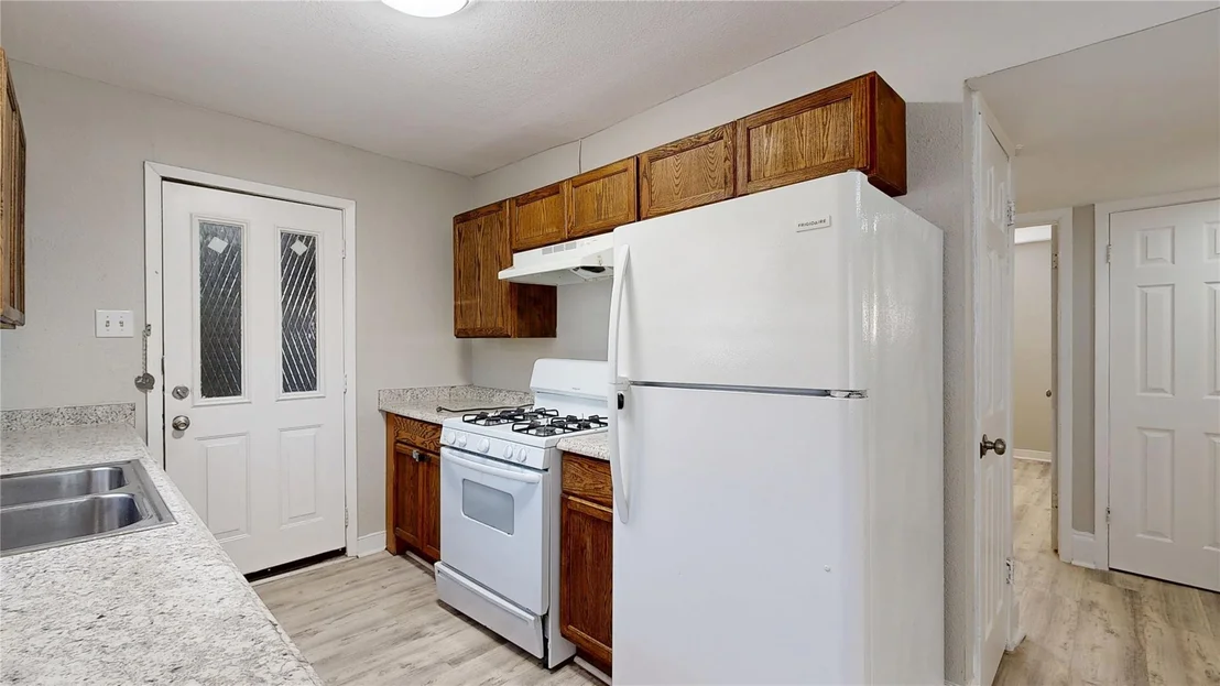 Photo of 1204 Cedar DR