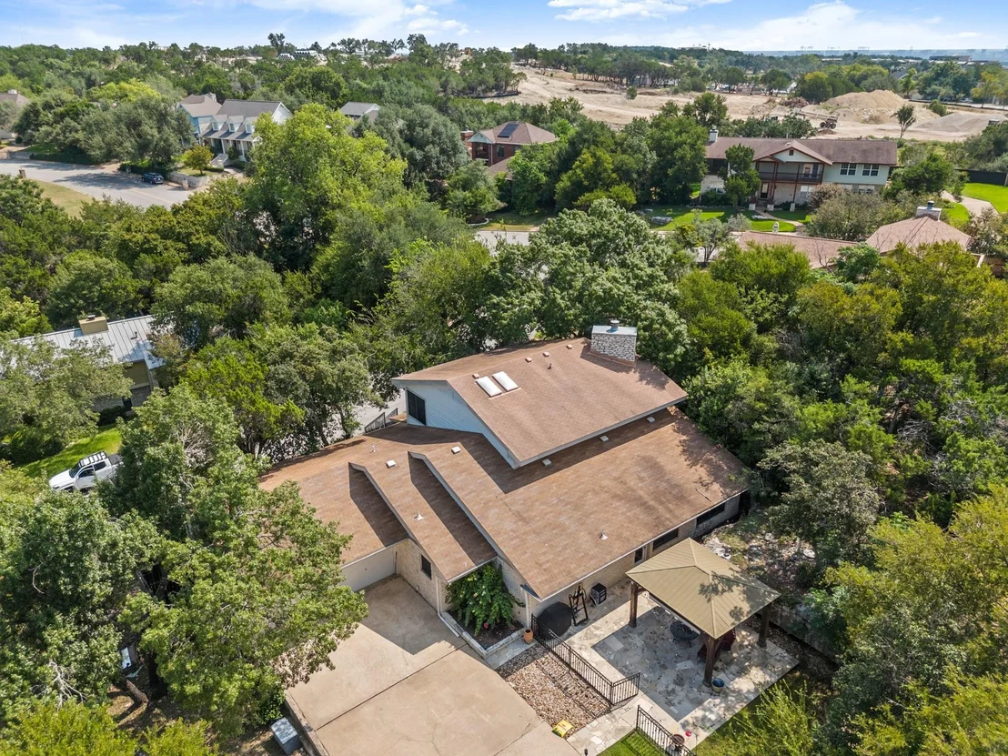Photo of 6005 Diamond Head DR