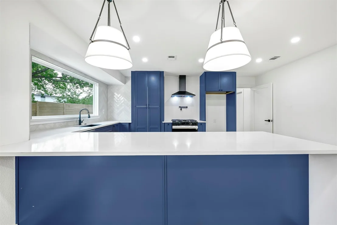 Photo of 3001 Cedarlawn CIR