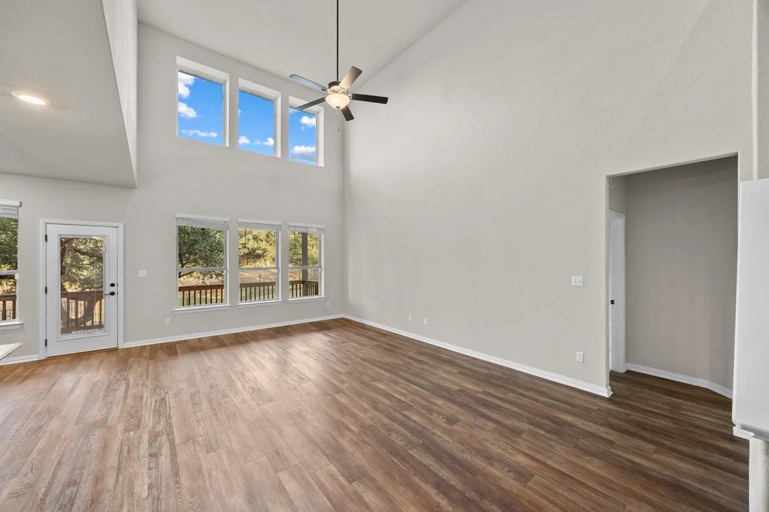 Photo of 324 Autumn Oak WAY