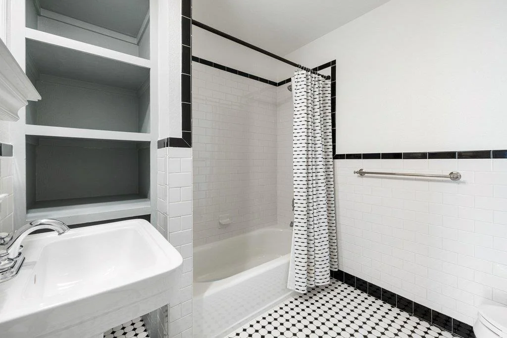 Photo of 4512 Ramsey Ave