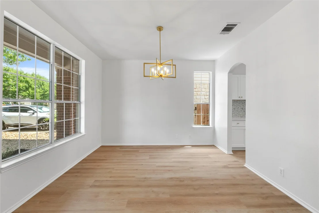 Photo of 6033 Almelo DR