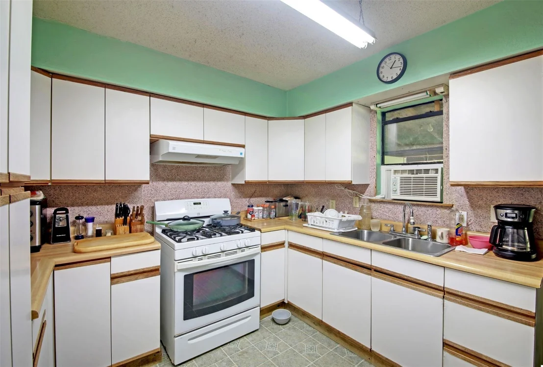 Photo of 9101 Ingrid DR