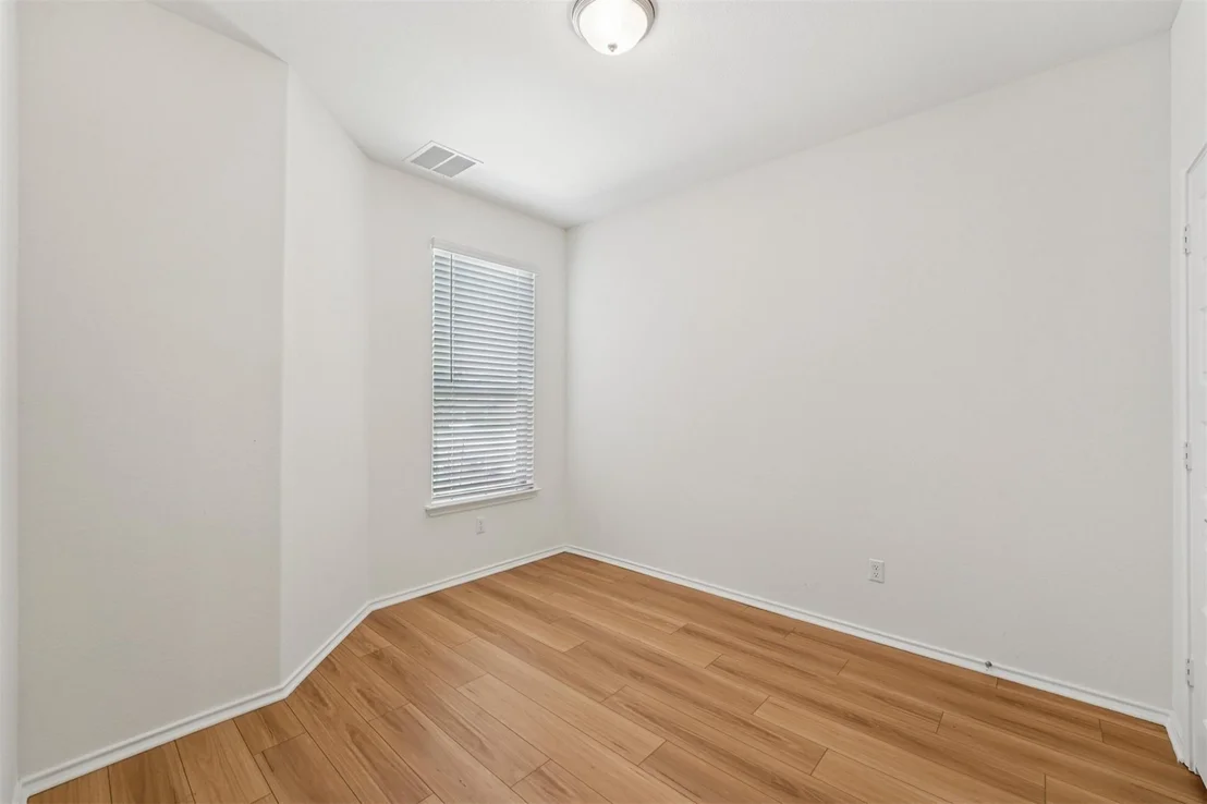 Photo of 3955 La Contenta LN