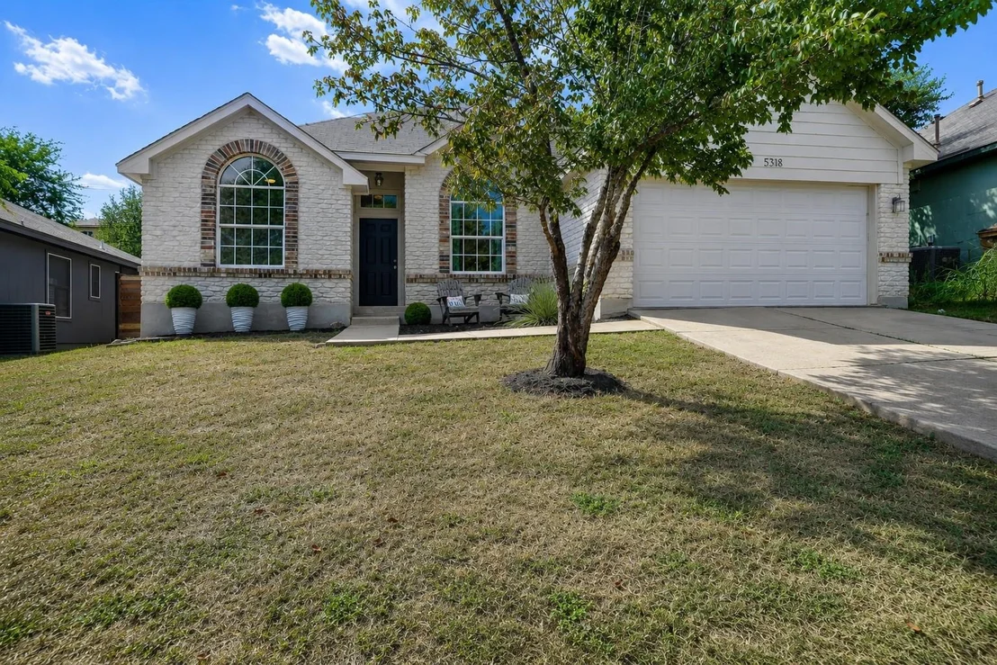 Photo of 5318 Hickory DR