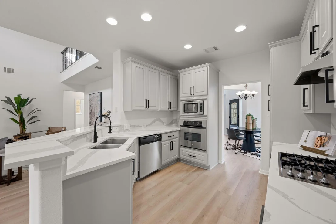 Photo of 14309 Broadwinged Hawk DR