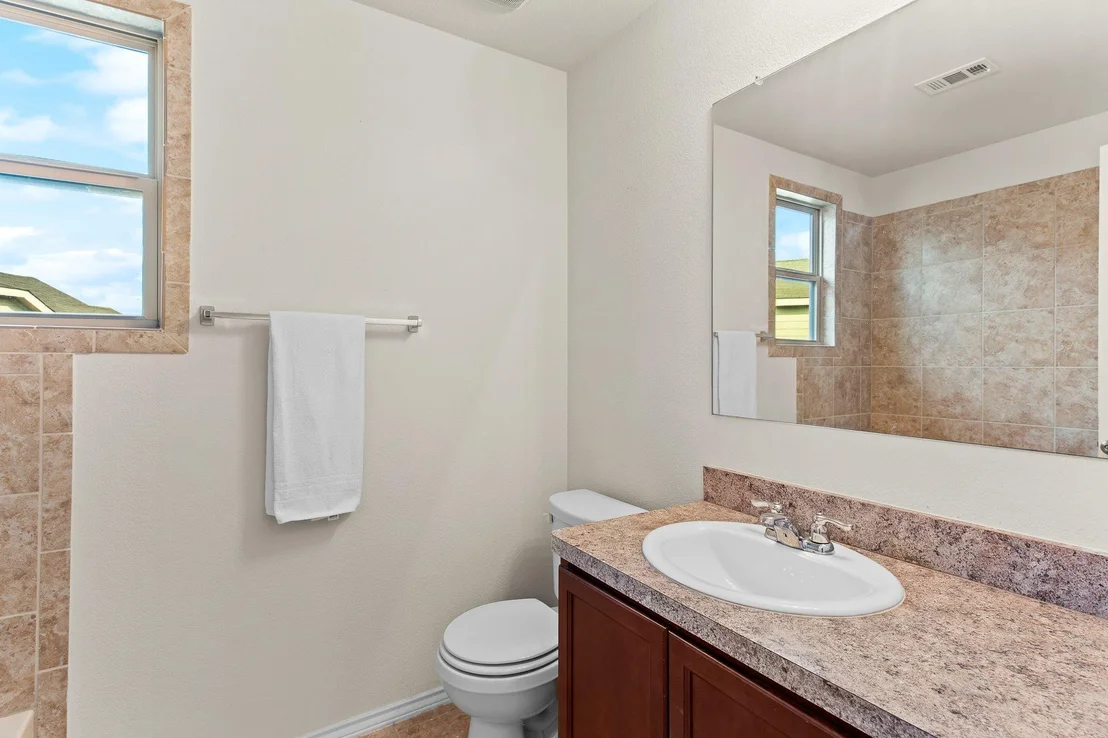 Photo of Unit 13E at 224 Circle WAY