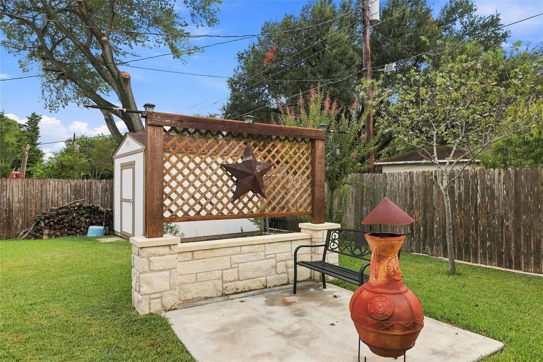 Photo of 1509 Quail Run RD