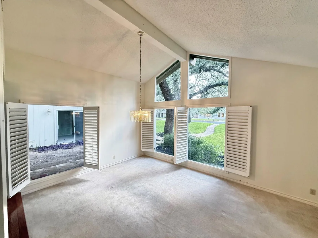 Photo of 11906 Brookwood CIR