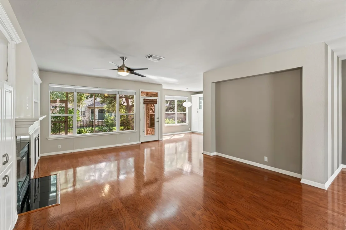 Photo of 105 Saddle TRL