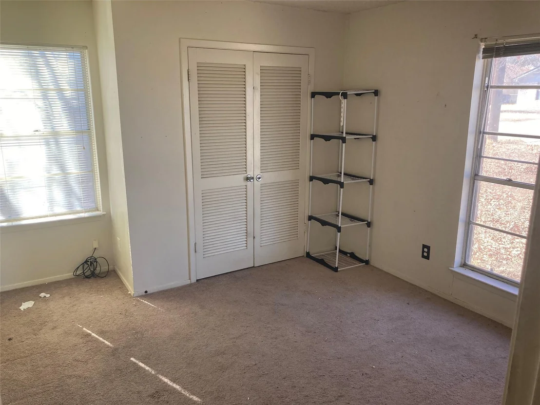 Photo of 1603 Park LN